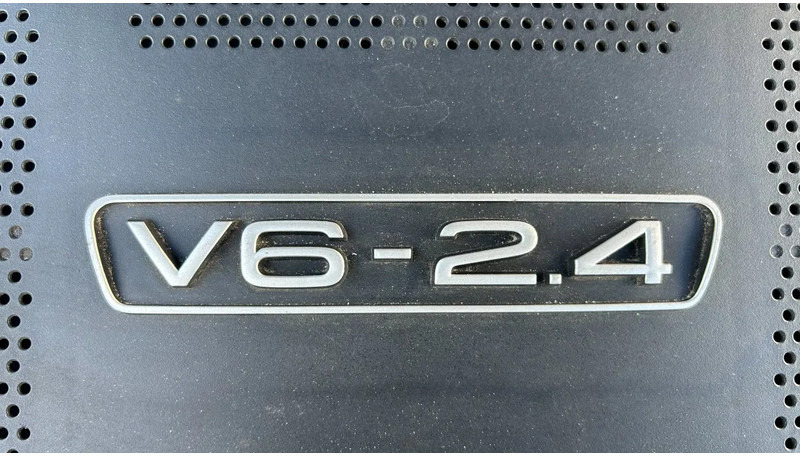 Audi 2.4 Benzine V6 - Car: picture 5 Audi 2.4 Benzine V6 - Car: picture 5