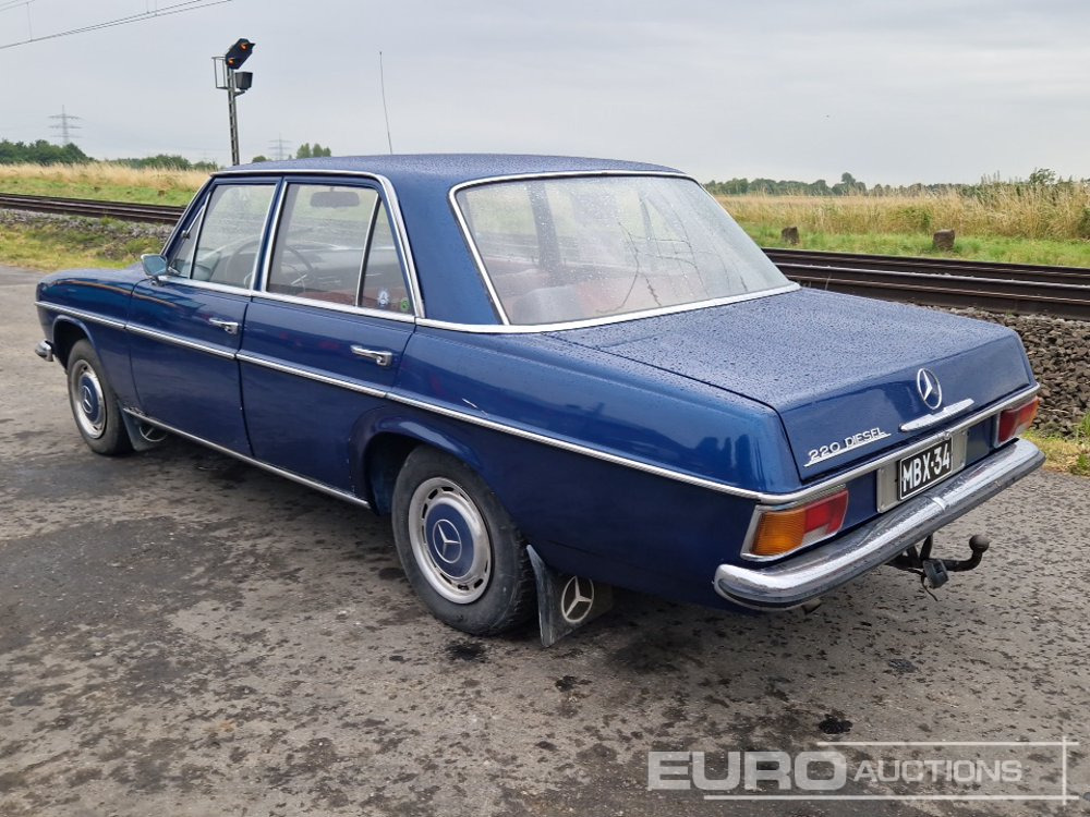 1968 Mercedes Benz W115 220D, Diesel Oldtimer (Reg. Docs Available) - Car: picture 3 1968 Mercedes Benz W115 220D, Diesel Oldtimer (Reg. Docs Available) - Car: picture 3