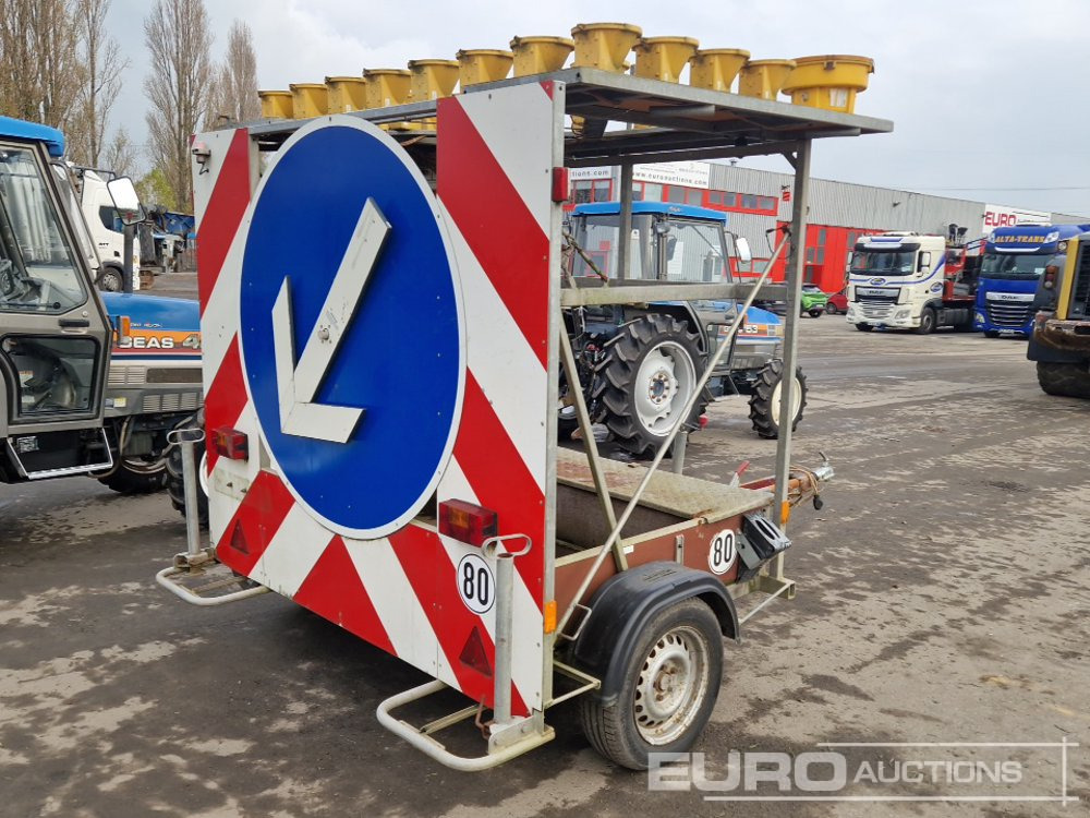 1995 Nissen Single Axle Traffic Control Trailer - Construction equipment, Trailer: picture 4 1995 Nissen Single Axle Traffic Control Trailer - Construction equipment, Trailer: picture 4