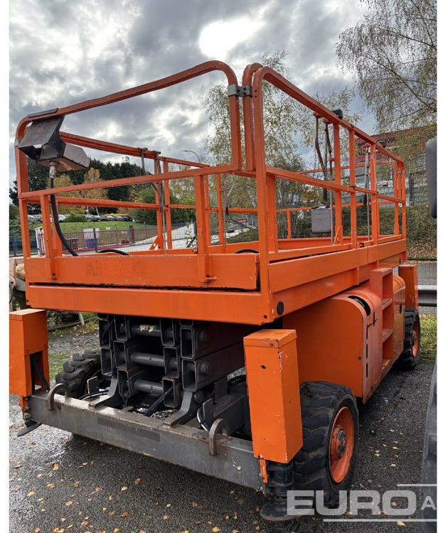 2005 Haulotte H12SX - Aerial platform: picture 2 2005 Haulotte H12SX - Aerial platform: picture 2