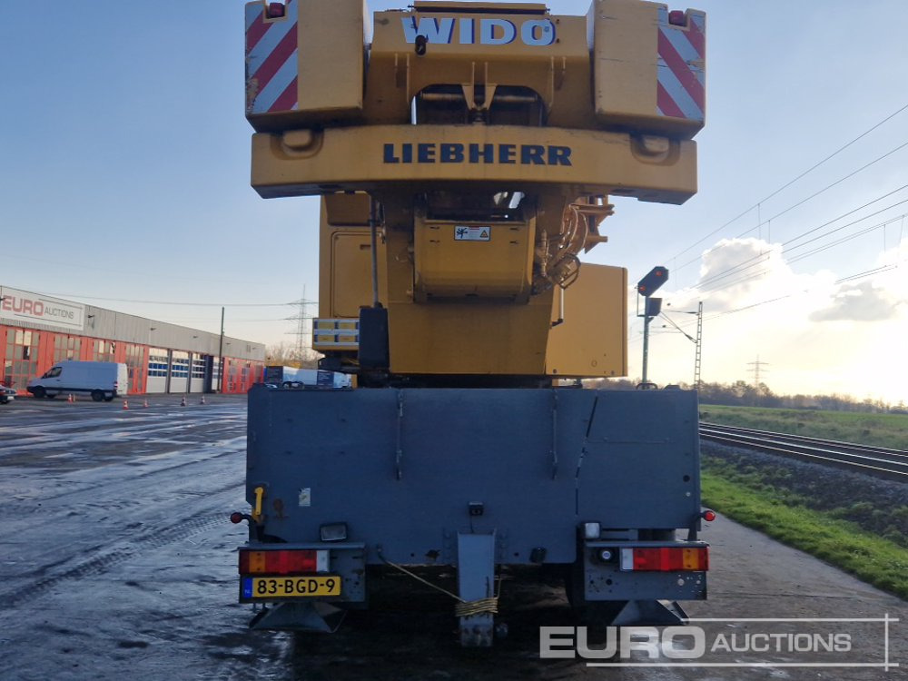 2010 Liebherr LTM1050-3.1 - Mobile crane: picture 4 2010 Liebherr LTM1050-3.1 - Mobile crane: picture 4
