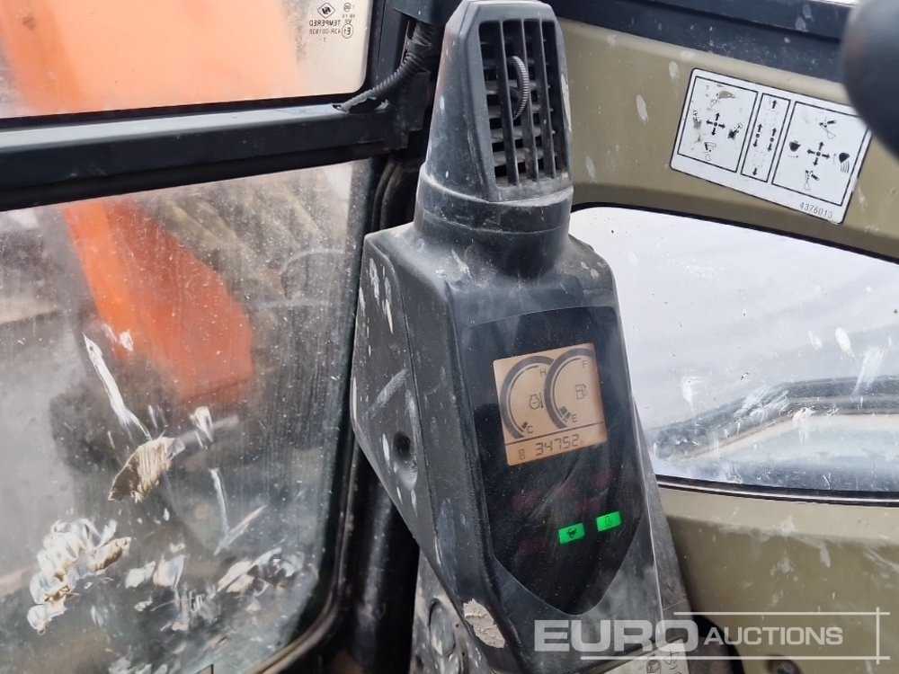 Mini excavator 2012 Hitachi ZX52U-3 CLR: picture 31 Mini excavator 2012 Hitachi ZX52U-3 CLR: picture 31