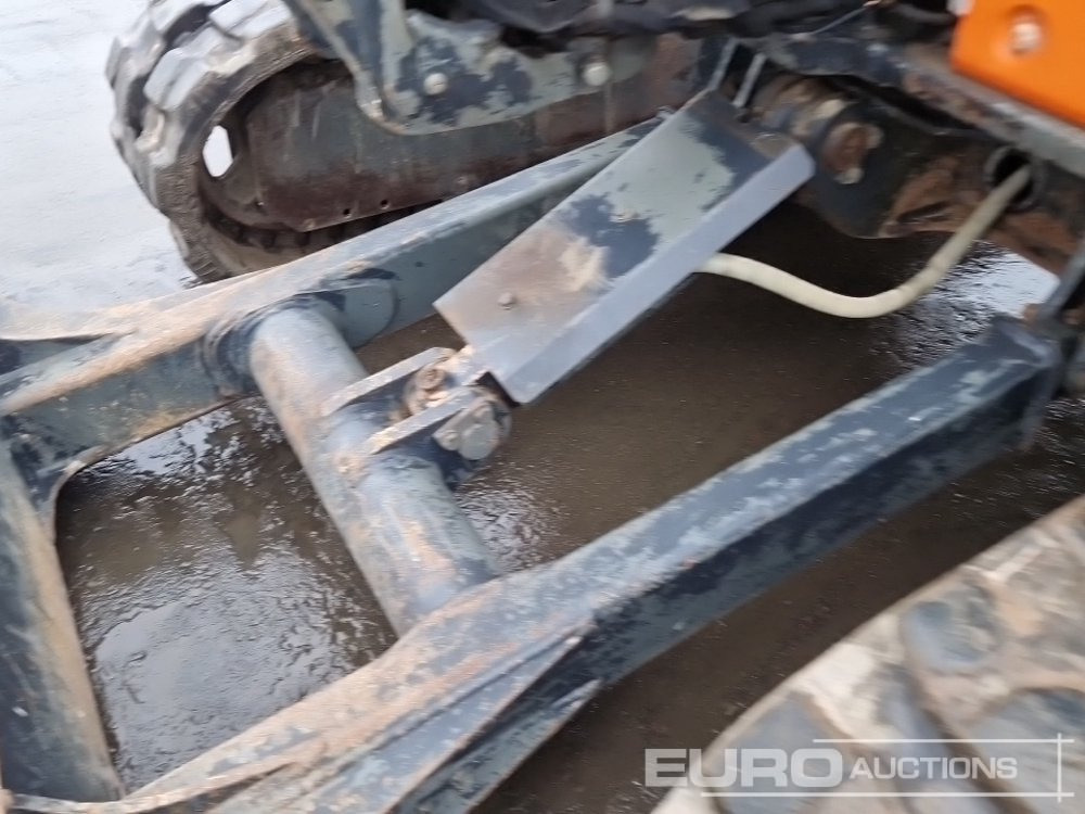 Mini excavator 2012 Hitachi ZX52U-3 CLR: picture 26 Mini excavator 2012 Hitachi ZX52U-3 CLR: picture 26