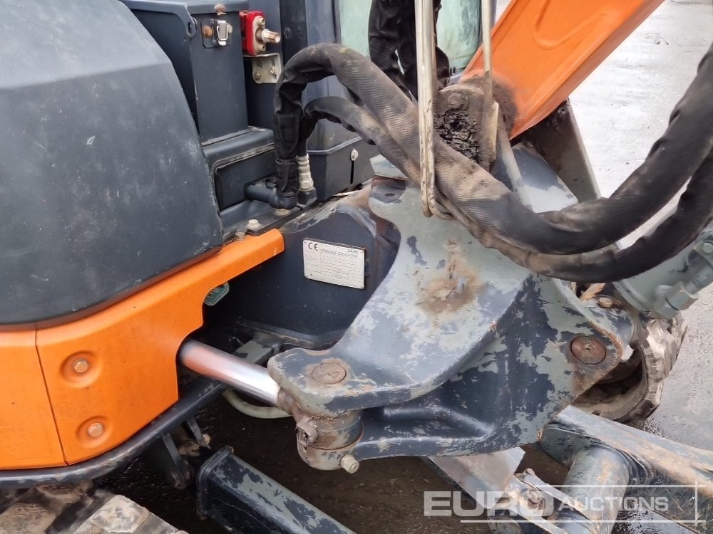 Mini excavator 2012 Hitachi ZX52U-3 CLR: picture 24 Mini excavator 2012 Hitachi ZX52U-3 CLR: picture 24