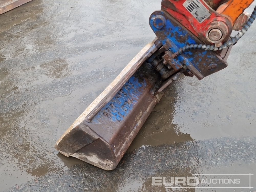 Mini excavator 2012 Hitachi ZX52U-3 CLR: picture 18 Mini excavator 2012 Hitachi ZX52U-3 CLR: picture 18