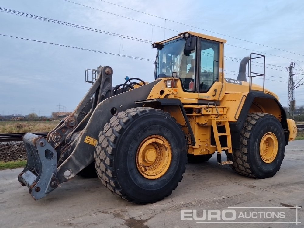2012 Volvo L220G - Wheel loader: picture 1 2012 Volvo L220G - Wheel loader: picture 1