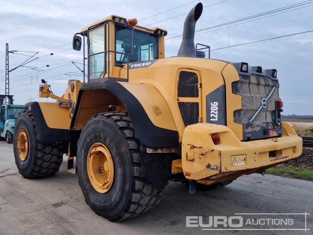 2012 Volvo L220G - Wheel loader: picture 3 2012 Volvo L220G - Wheel loader: picture 3