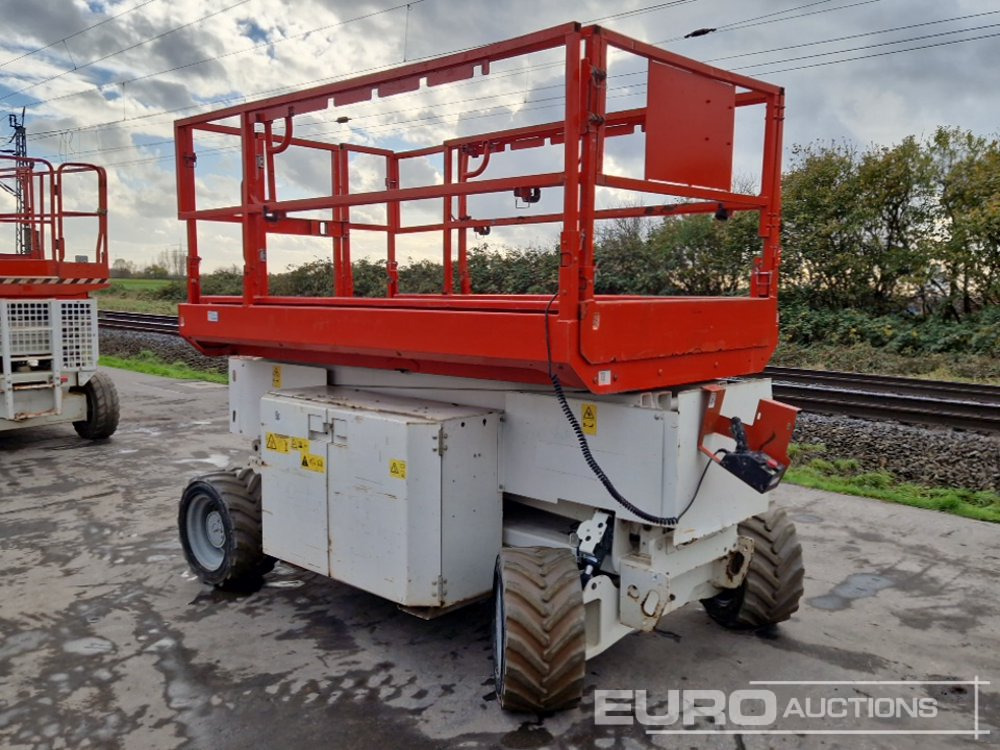 2013 Genie GS-3369DC - Aerial platform: picture 3 2013 Genie GS-3369DC - Aerial platform: picture 3