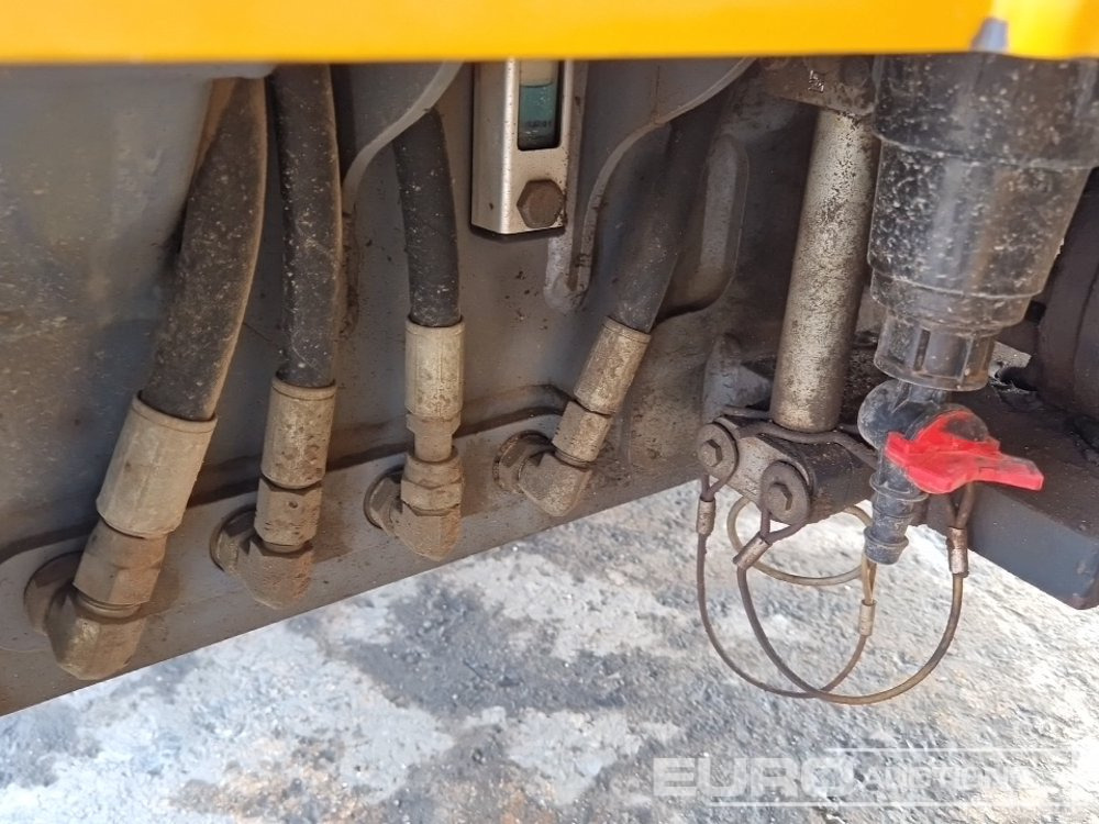 Roller 2014 Dynapac CC1200: picture 17 Roller 2014 Dynapac CC1200: picture 17