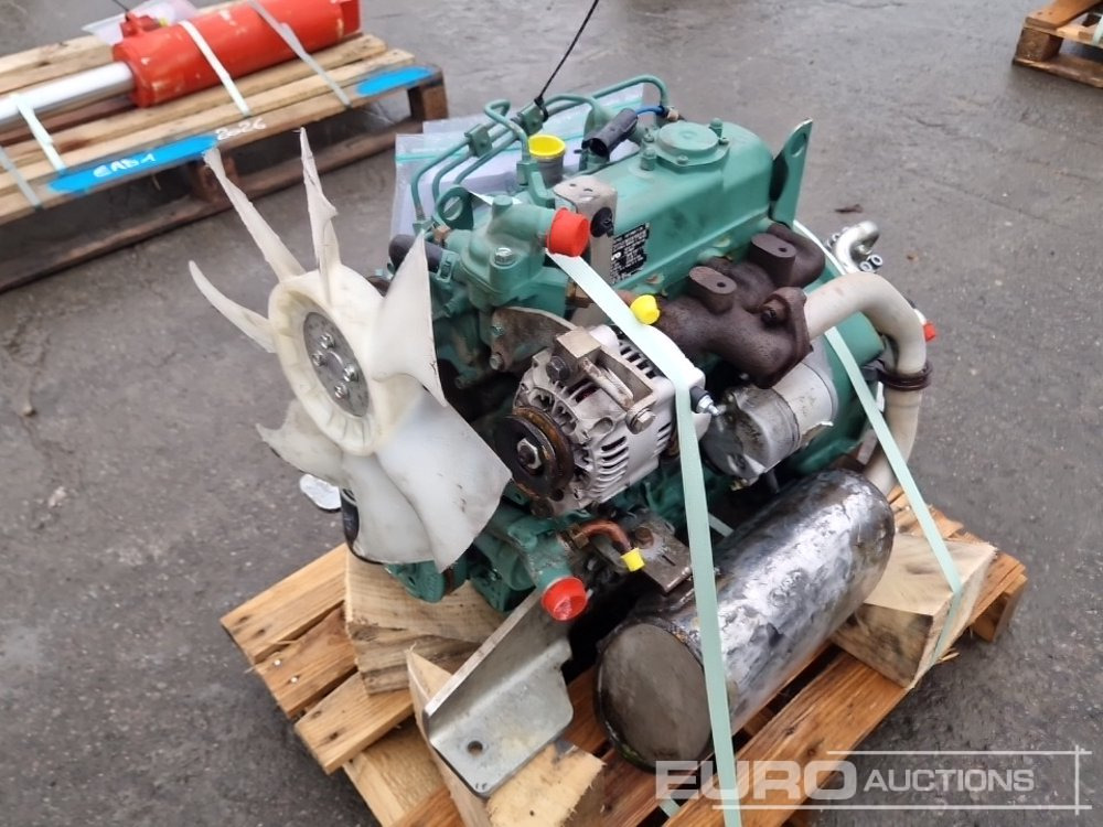 2014 Volvo 3 Cylinder Diesel Engine+ Pump to suit Volvo ECR25D - Construction equipment: picture 3 2014 Volvo 3 Cylinder Diesel Engine+ Pump to suit Volvo ECR25D - Construction equipment: picture 3