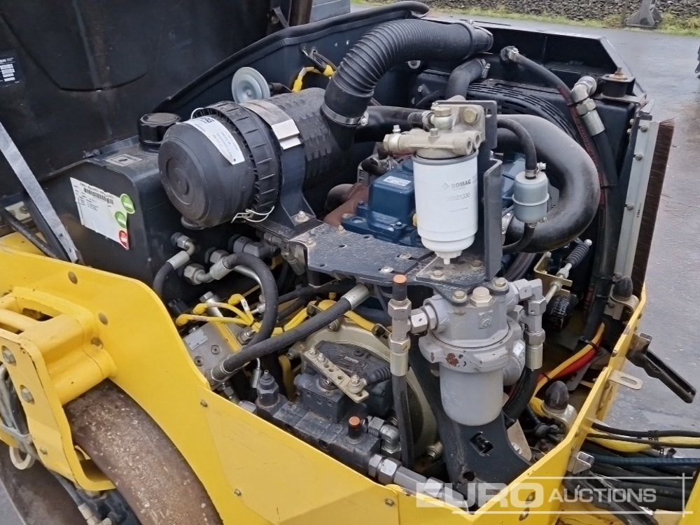 Roller 2015 Bomag BW120AD-5: picture 17