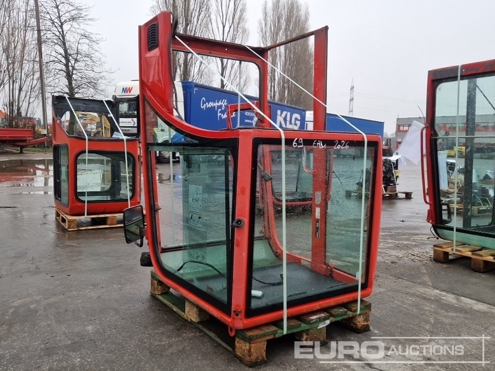 2015 Cabin to suit Volvo ECR25D - Construction equipment: picture 3 2015 Cabin to suit Volvo ECR25D - Construction equipment: picture 3