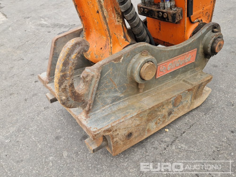 Crawler excavator 2015 Hitachi ZX225USLC-5B: picture 31