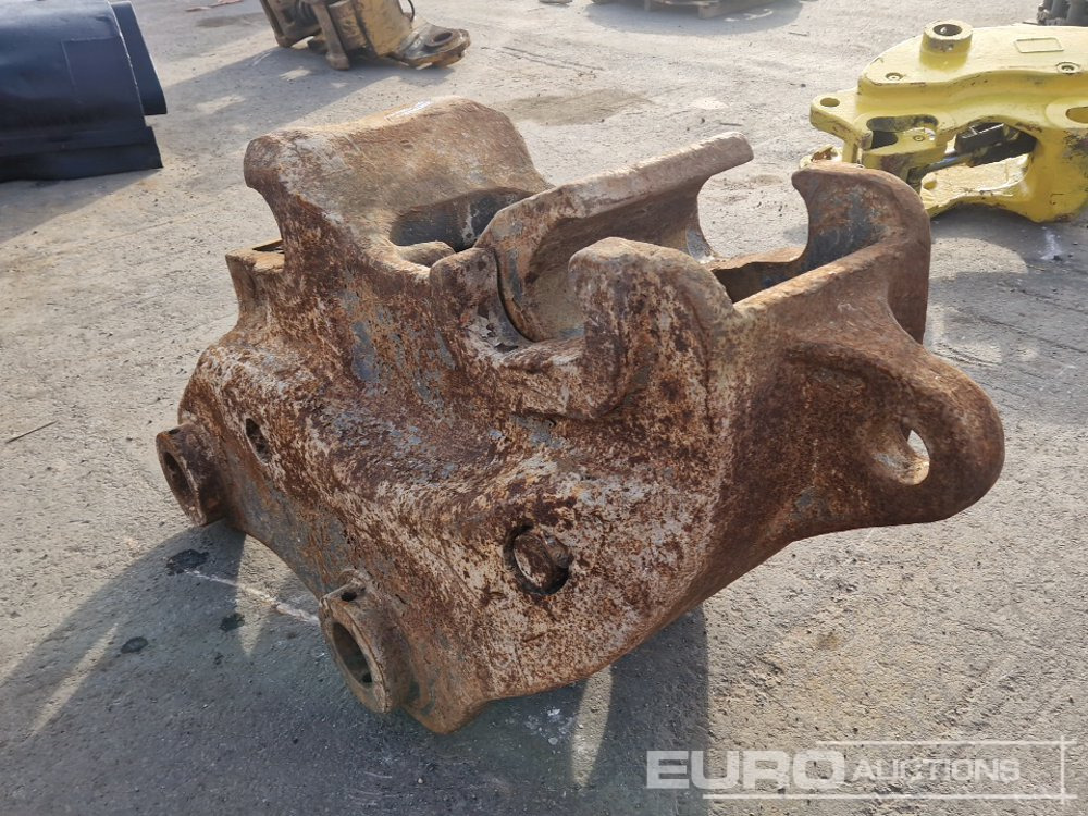 2017 Hydraulic QH, 110/100mm Pin to suit 40 Ton Excavator - Quick coupler: picture 2 2017 Hydraulic QH, 110/100mm Pin to suit 40 Ton Excavator - Quick coupler: picture 2