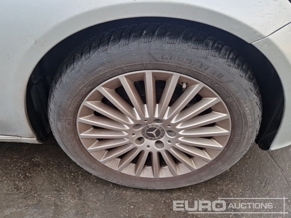 Car 2017 Mercedes Benz C220D: picture 9