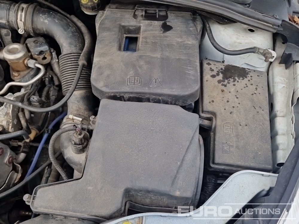 Car 2018 Ford Focus: picture 15