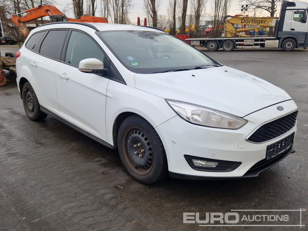 Car 2018 Ford Focus: picture 7