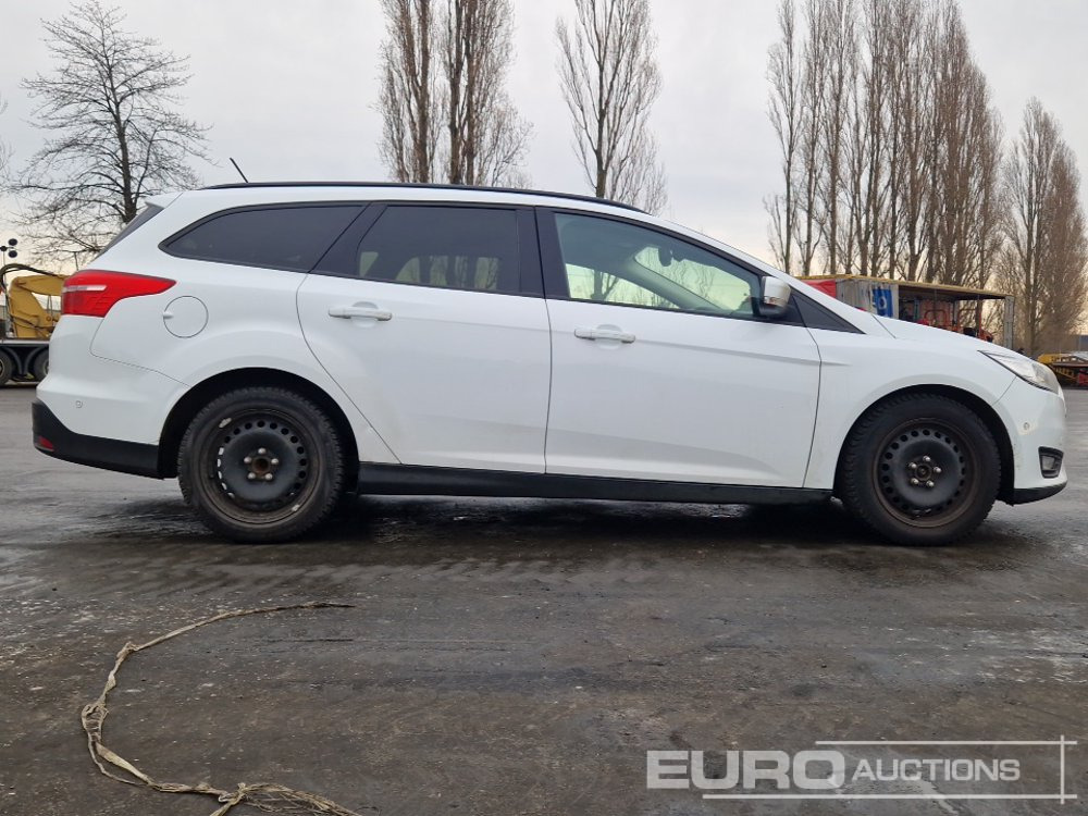 Car 2018 Ford Focus: picture 6