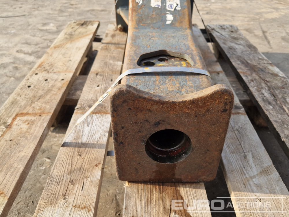 2019 Mustang HM200 - Hydraulic hammer: picture 5 2019 Mustang HM200 - Hydraulic hammer: picture 5