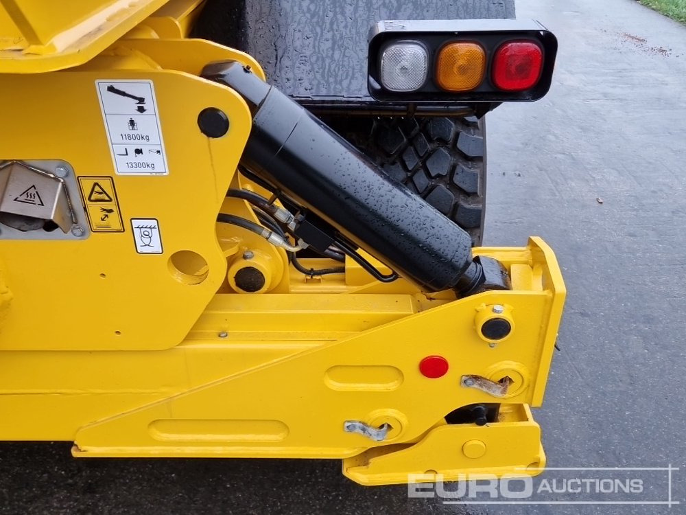 Telescopic handler 2022 JCB 555-260: picture 15