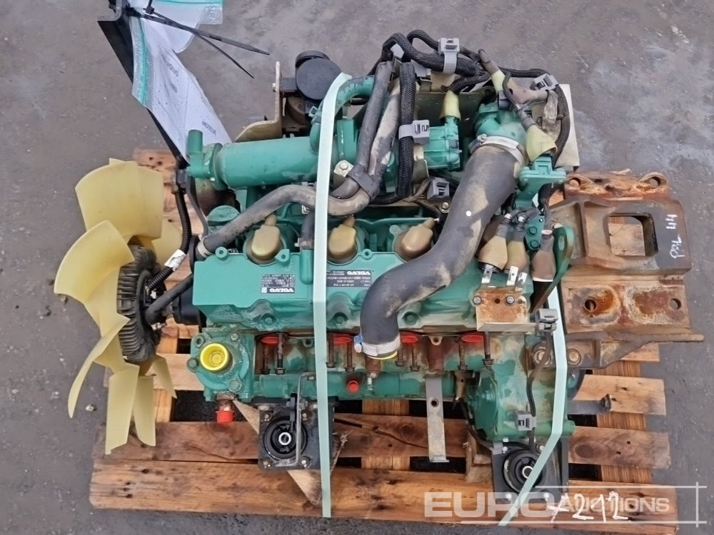 4 Cylinder Diesel Engine to suit Volvo ECR88D - Construction equipment: picture 5 4 Cylinder Diesel Engine to suit Volvo ECR88D - Construction equipment: picture 5
