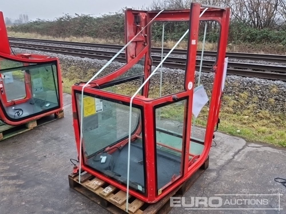 Cabin to suit Volvo ECR25D - Construction equipment: picture 2 Cabin to suit Volvo ECR25D - Construction equipment: picture 2