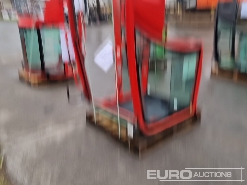 Cabin to suit Volvo ECR25D - Construction equipment: picture 4 Cabin to suit Volvo ECR25D - Construction equipment: picture 4