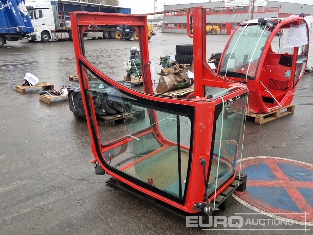 Cabine to suit Volvo ECR50D - Construction equipment: picture 3 Cabine to suit Volvo ECR50D - Construction equipment: picture 3