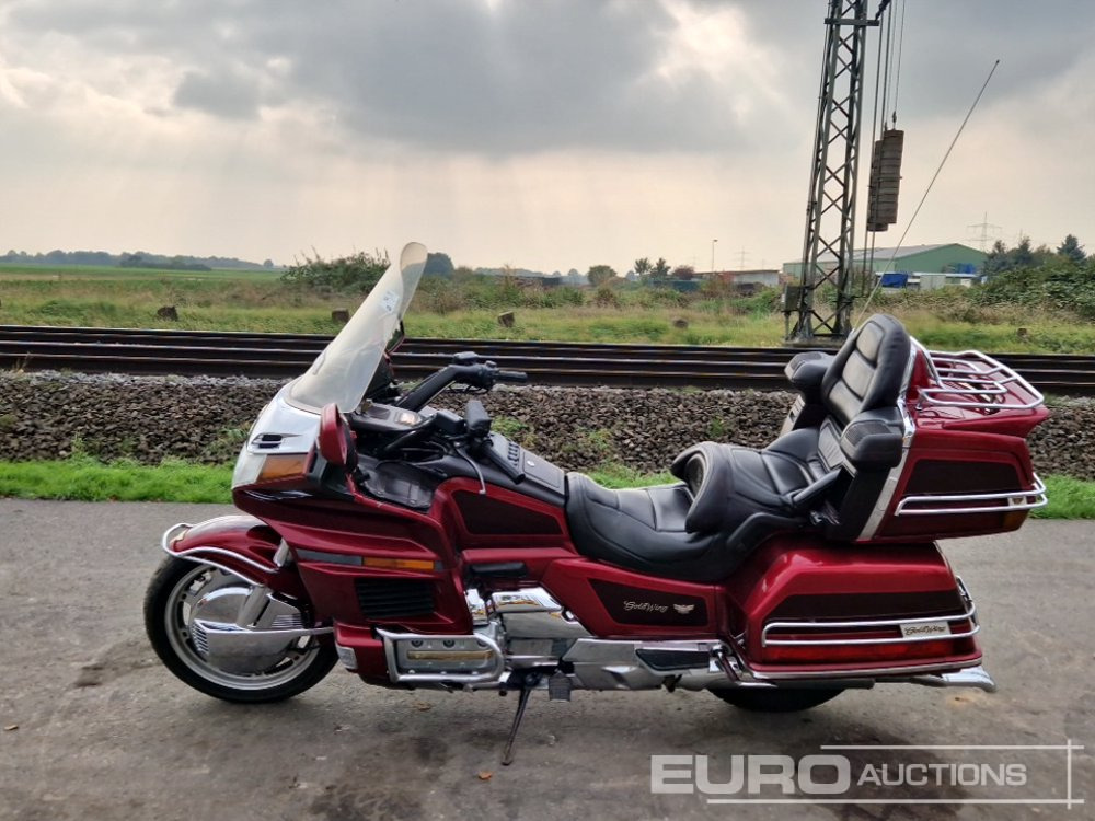 Honda GOLDWING - Motorcycle: picture 2 Honda GOLDWING - Motorcycle: picture 2