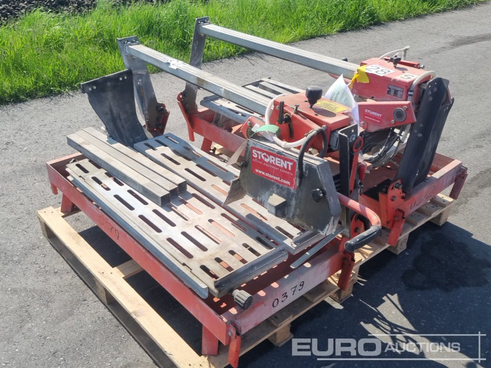 Husqvarna TS100 Masony Saw (2 of) - Asphalt machine: picture 1 Husqvarna TS100 Masony Saw (2 of) - Asphalt machine: picture 1