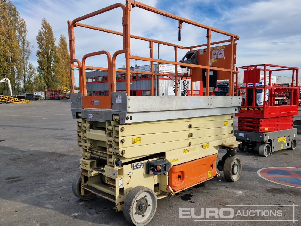 JLG 3246ES - Scissor lift: picture 4 JLG 3246ES - Scissor lift: picture 4