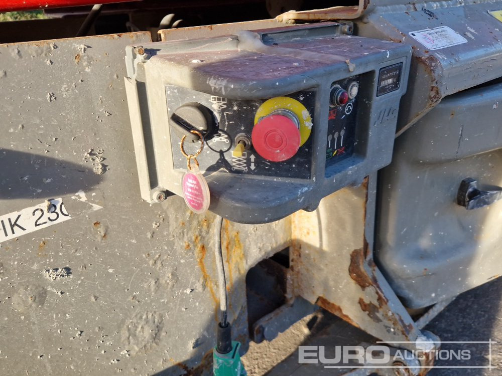 Scissor lift JLG 3246ES: picture 15