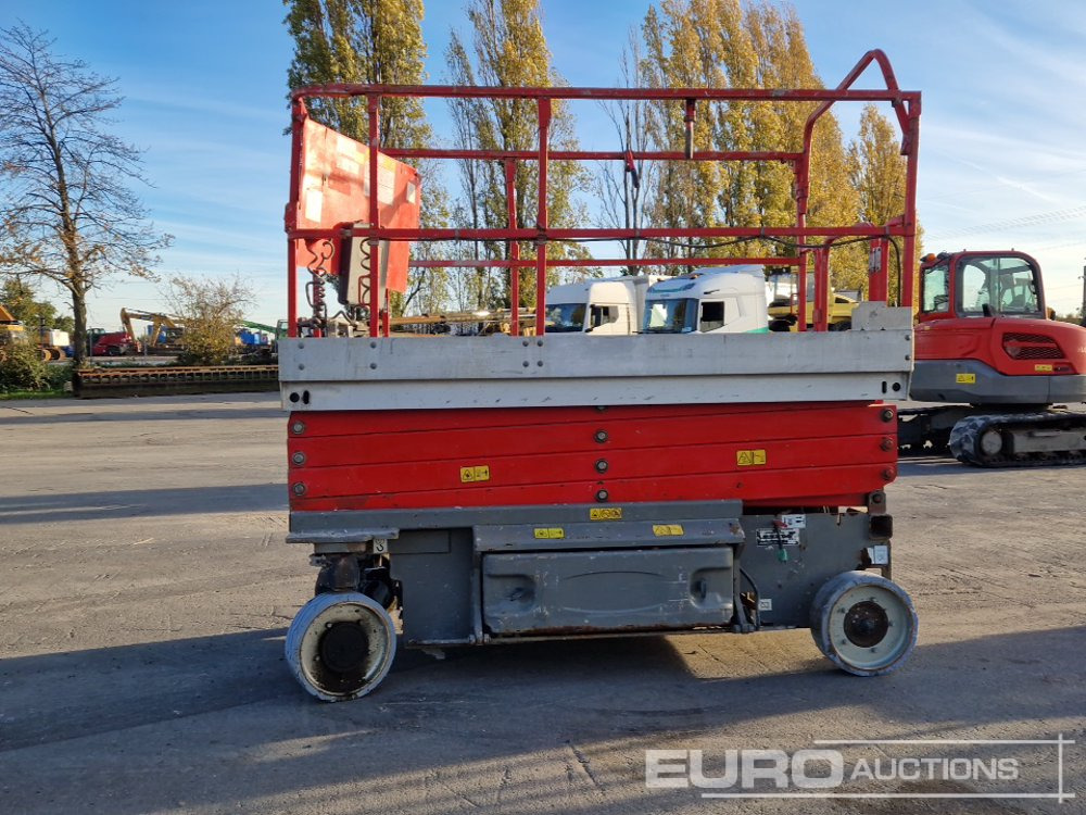 Scissor lift JLG 3246ES: picture 6