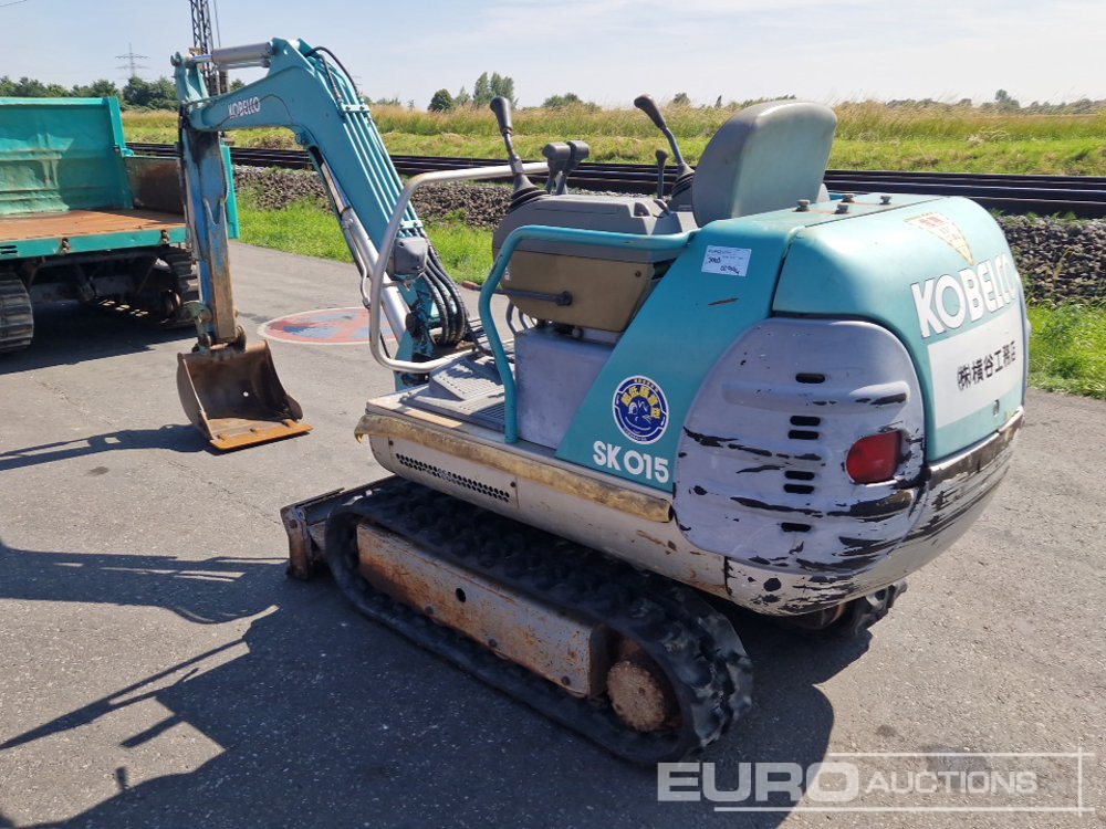 Kobelco SK015 - Mini excavator: picture 3 Kobelco SK015 - Mini excavator: picture 3