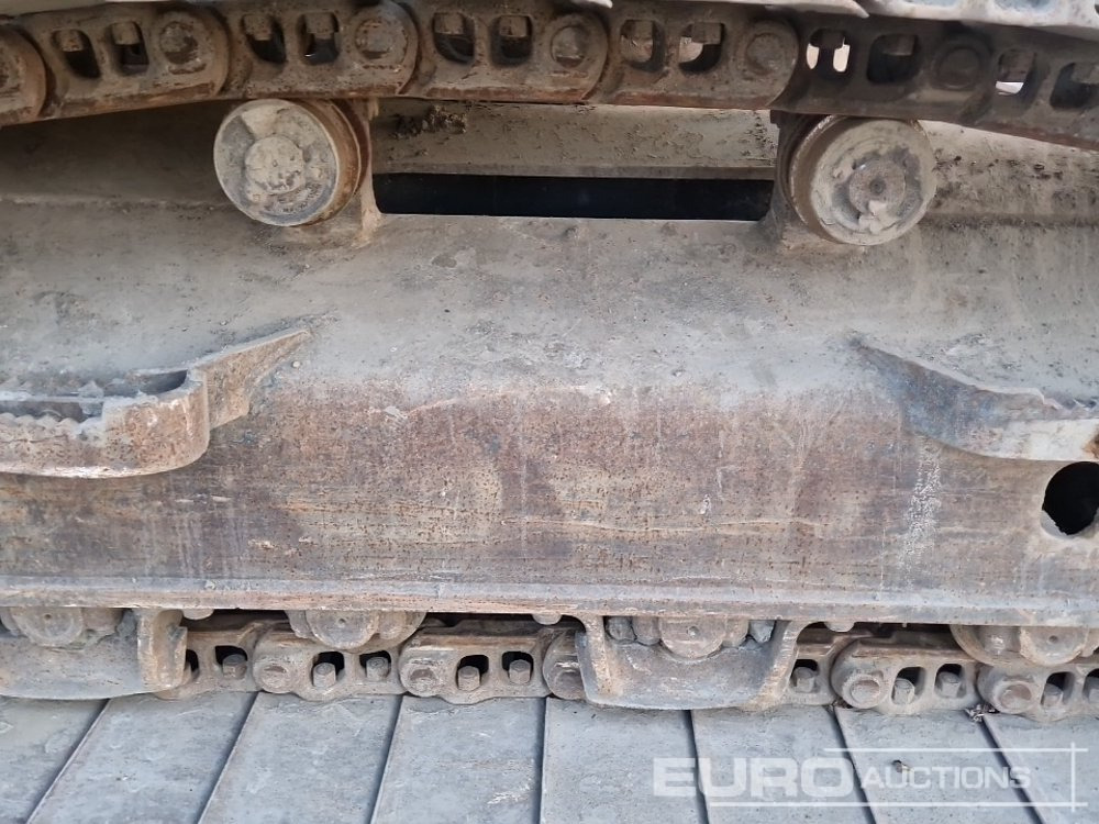 Crawler excavator Komatsu PC290NLC-8: picture 10