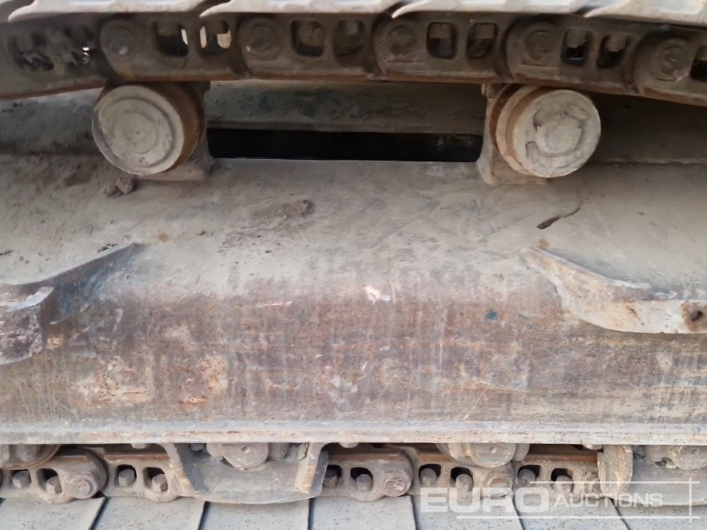 Crawler excavator Komatsu PC290NLC-8: picture 14