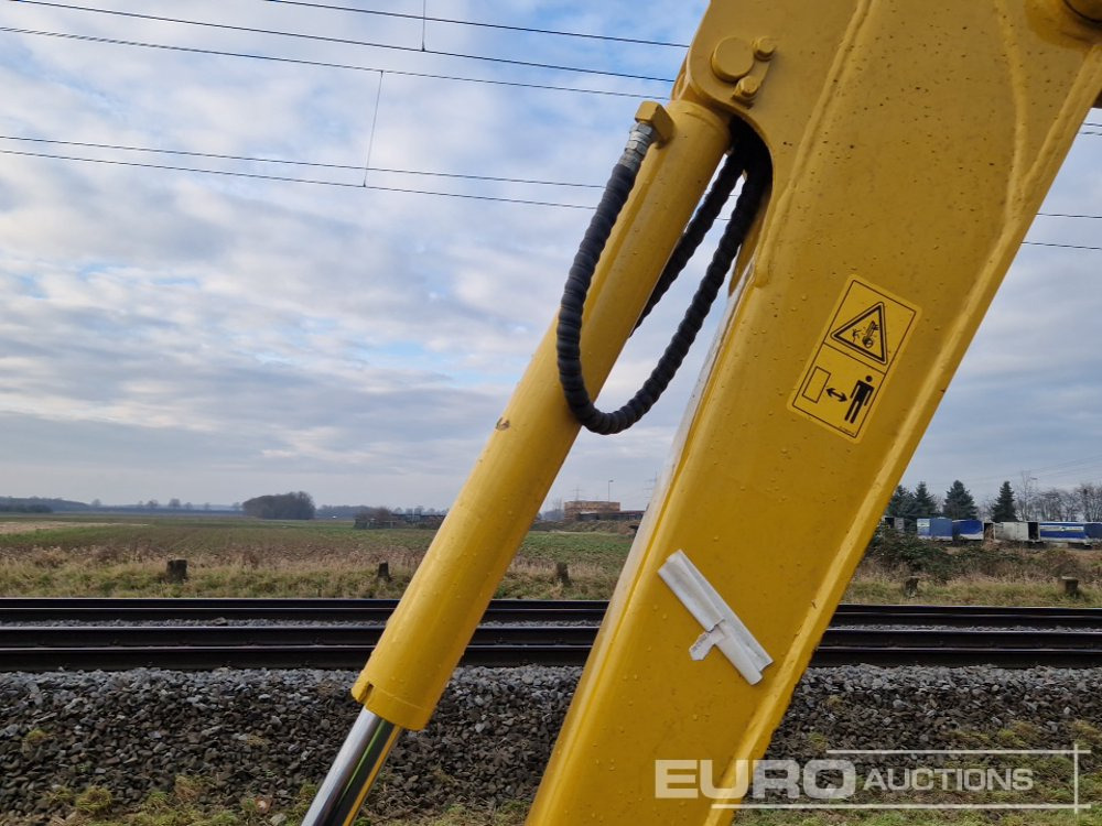 Mini excavator Komatsu PC56-7: picture 23