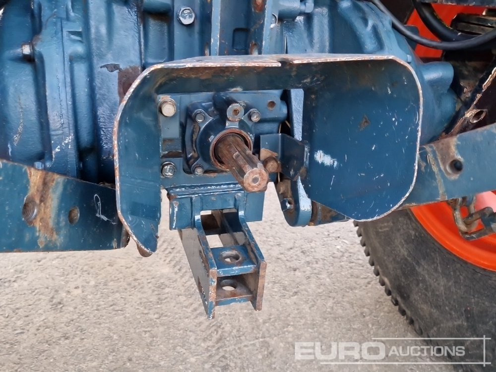 Compact tractor Kubota L3250D: picture 18