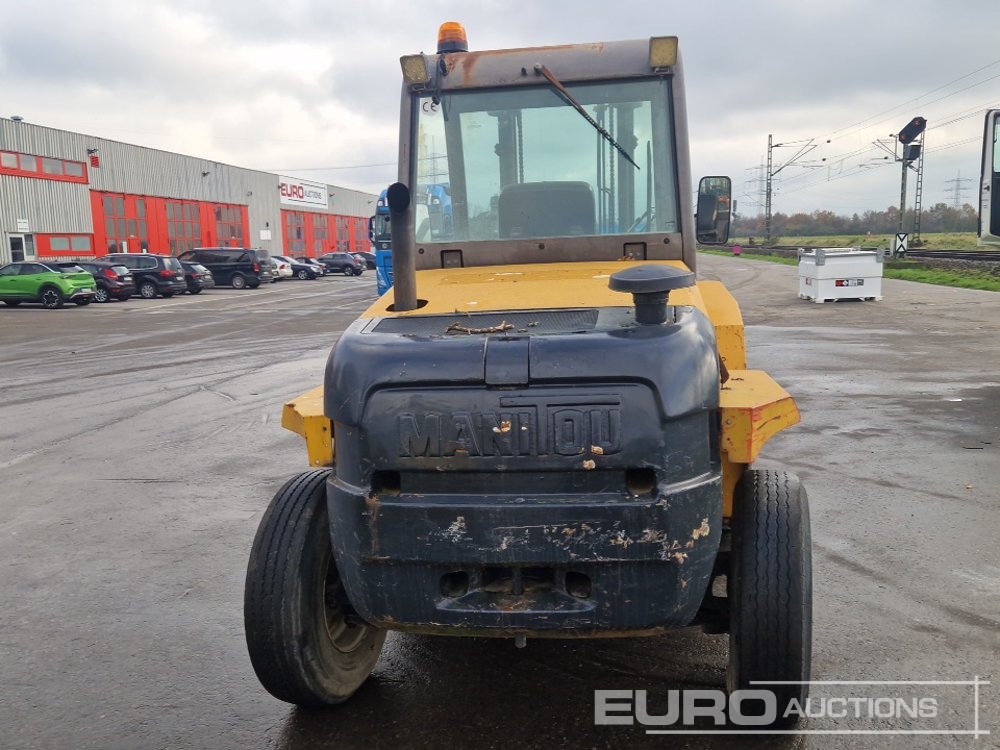 Manitou MC30 S3-E2 - Rough terrain forklift: picture 4 Manitou MC30 S3-E2 - Rough terrain forklift: picture 4