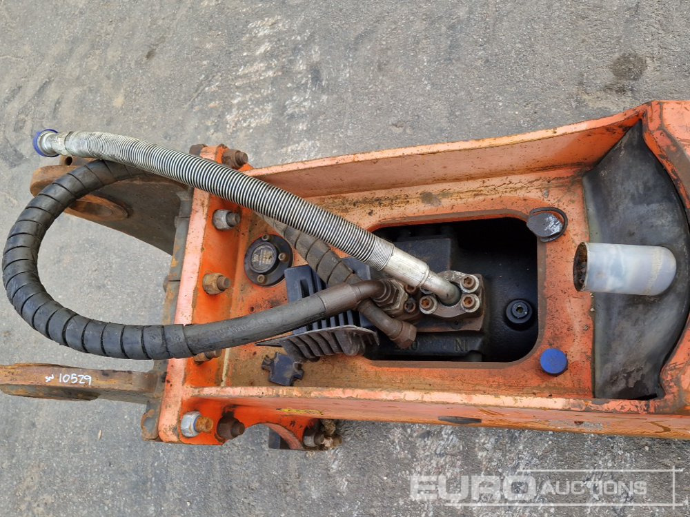 Hydraulic hammer Sandvik Hydraulic Breaker to suit 80mm Pin: picture 6 Hydraulic hammer Sandvik Hydraulic Breaker to suit 80mm Pin: picture 6