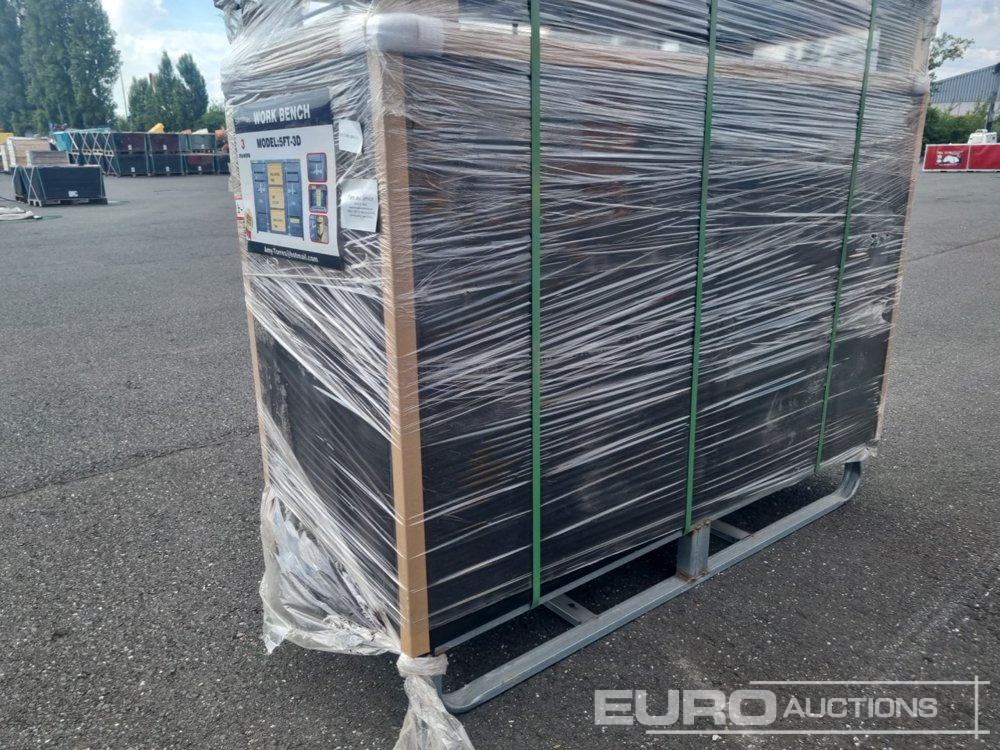 Unused 5' Work Bench, 3 Drawers, 2 Cabinets - Workshop equipment: picture 3 Unused 5' Work Bench, 3 Drawers, 2 Cabinets - Workshop equipment: picture 3