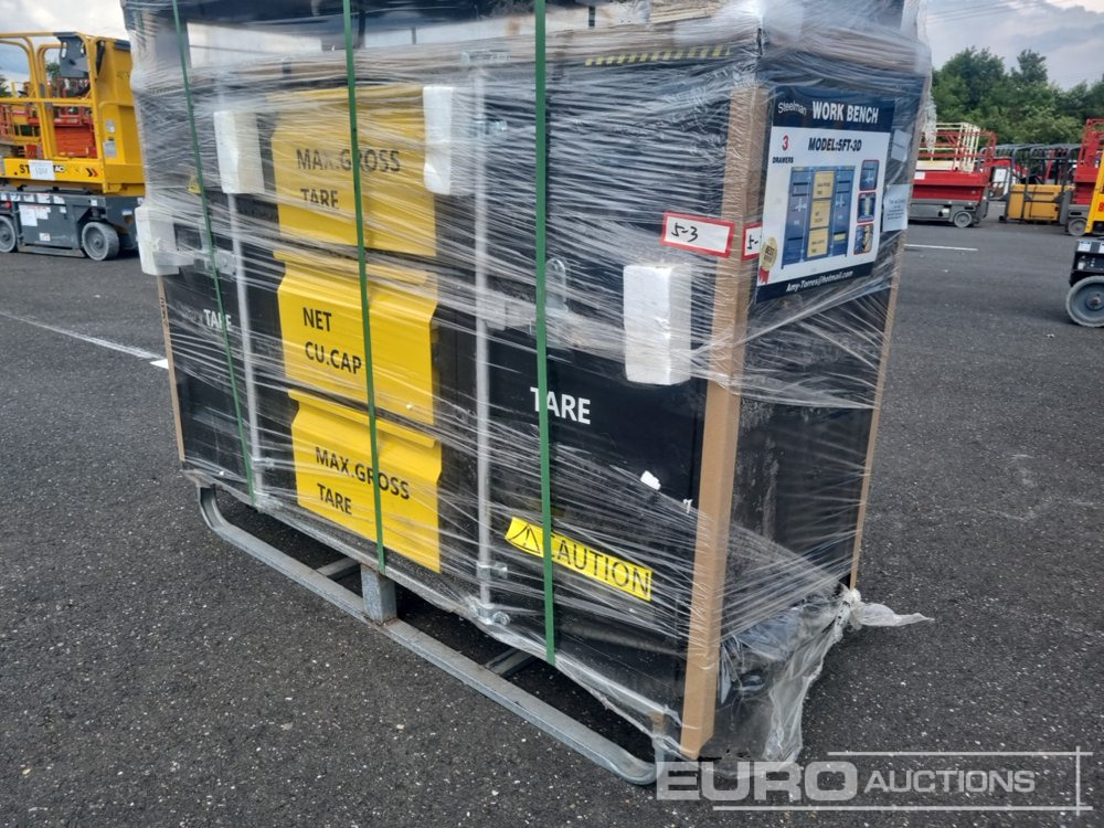 Unused 5' Work Bench, 3 Drawers, 2 Cabinets - Workshop equipment: picture 1 Unused 5' Work Bench, 3 Drawers, 2 Cabinets - Workshop equipment: picture 1