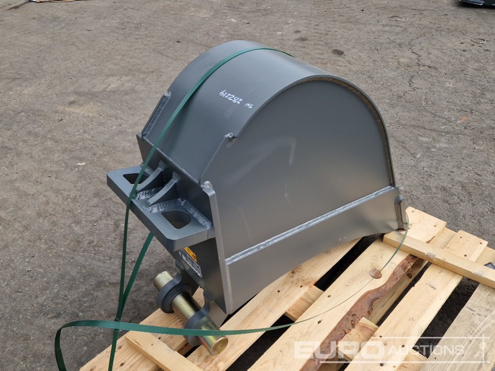 Unused Kinshofer GB08L-040-KSW08 - Bucket: picture 3 Unused Kinshofer GB08L-040-KSW08 - Bucket: picture 3