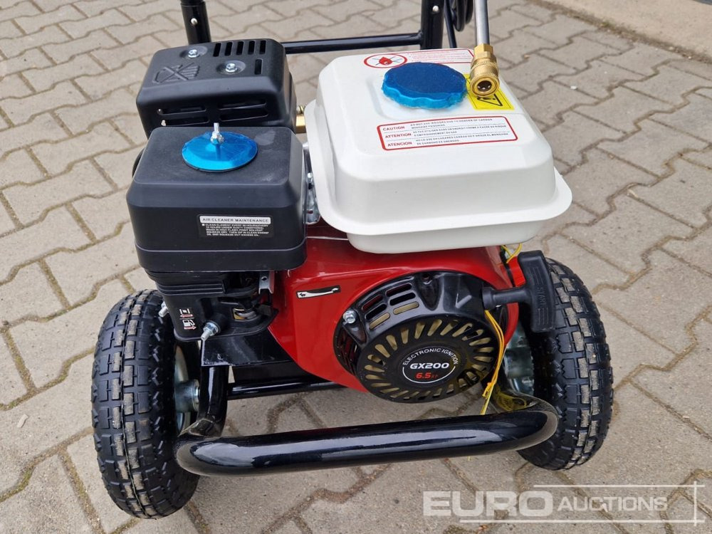 Unused MAXWIN MT3500PSI Petrol Power Washer, 240Bar, 6.5HP - Workshop equipment: picture 4 Unused MAXWIN MT3500PSI Petrol Power Washer, 240Bar, 6.5HP - Workshop equipment: picture 4