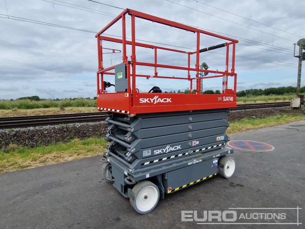 Unused SkyJack SJ4740 - Aerial platform: picture 1 Unused SkyJack SJ4740 - Aerial platform: picture 1