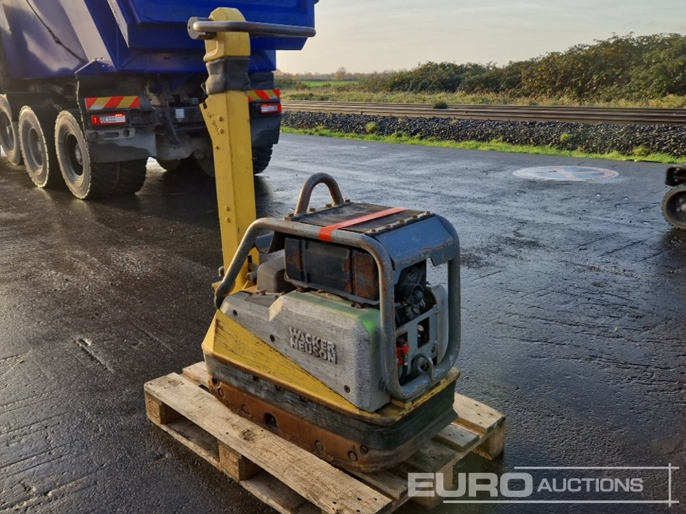 Wacker Neuson Walk Behind Compaction Plate - Asphalt machine: picture 2 Wacker Neuson Walk Behind Compaction Plate - Asphalt machine: picture 2