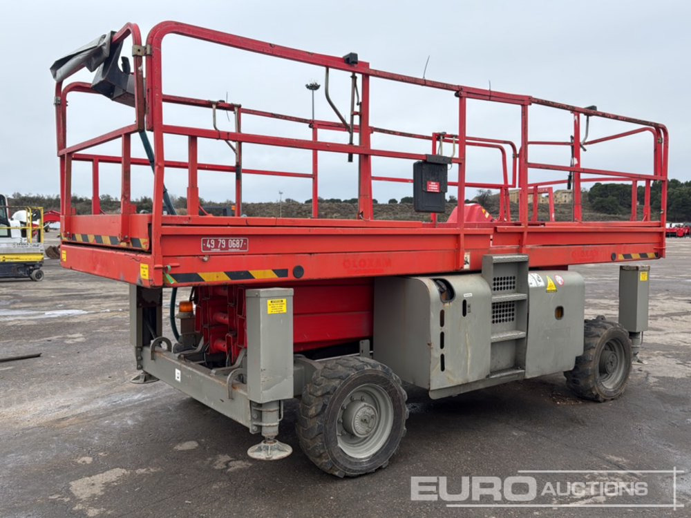 2009 Haulotte H12SXL - Aerial platform: picture 5 2009 Haulotte H12SXL - Aerial platform: picture 5