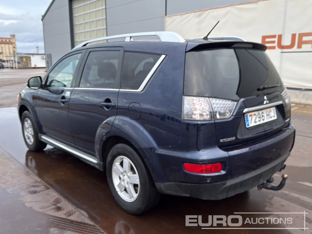 2011 Mitsubishi Outlander - SUV: picture 3 2011 Mitsubishi Outlander - SUV: picture 3