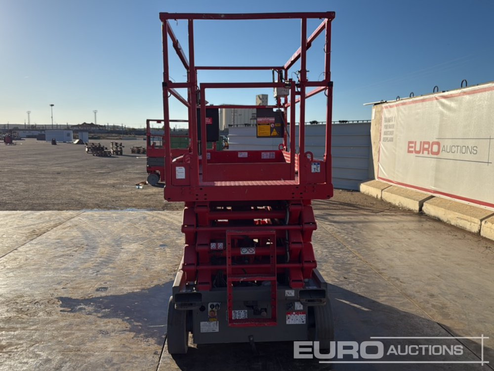 2014 SkyJack SJIII 4632 - Scissor lift: picture 4 2014 SkyJack SJIII 4632 - Scissor lift: picture 4