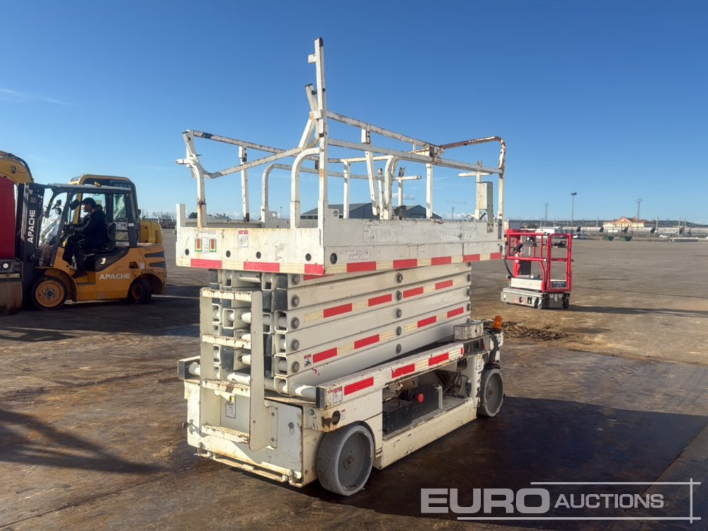 2015 Haulotte Compact 14 - Aerial platform: picture 5 2015 Haulotte Compact 14 - Aerial platform: picture 5